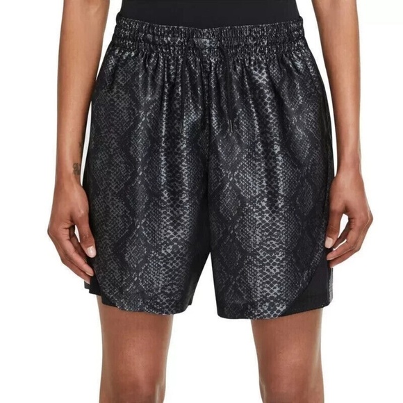 NWT NIKE Dri-FIT Rebel Fly Womens Basketball Shorts DH7348-070 Sz S - Picture 2 of 16